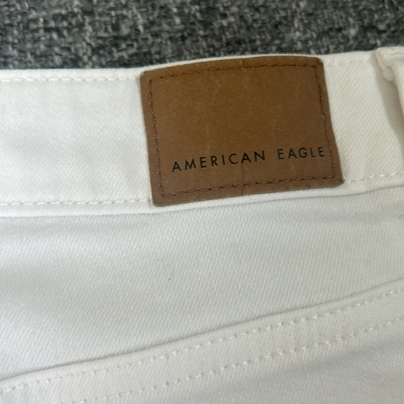 American Eagle Distressed Jean Shorts - Picture 6 of 6